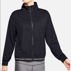 New! Women's HeatGear Full Zip Black Light Weight